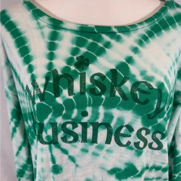 Green and white tie dye “Whiskey Business” long sleeve knit top size medium - Picture 2 of 5